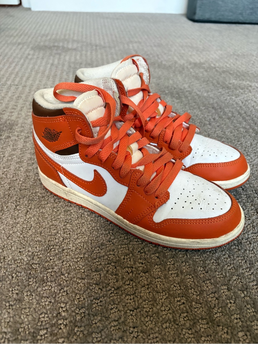 Jordan kid’s air Jordan retro high starfish sneakers size 3y